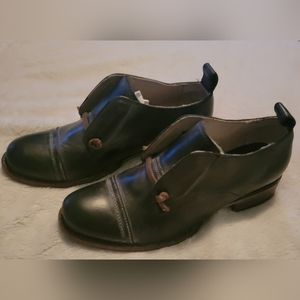 Freebird MABEL black 8 like NEW!!